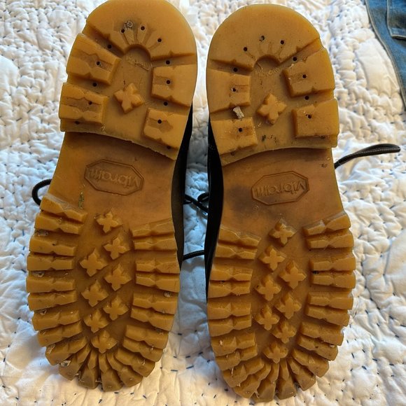 Men\'s Brown Leather Boots